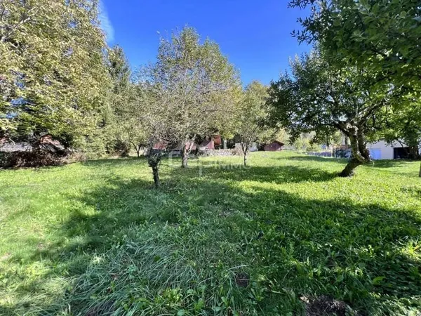 Terrain constructible 443 m²