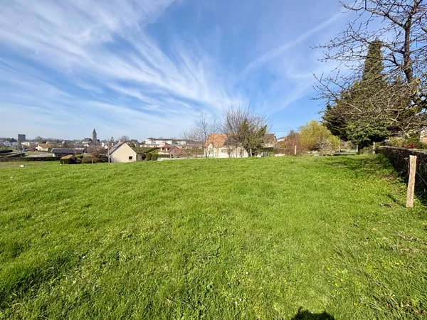 Terrain 800 m²