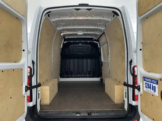 Renault Master fgn trac f3500 l2h2 blue dci 135 — photo 42