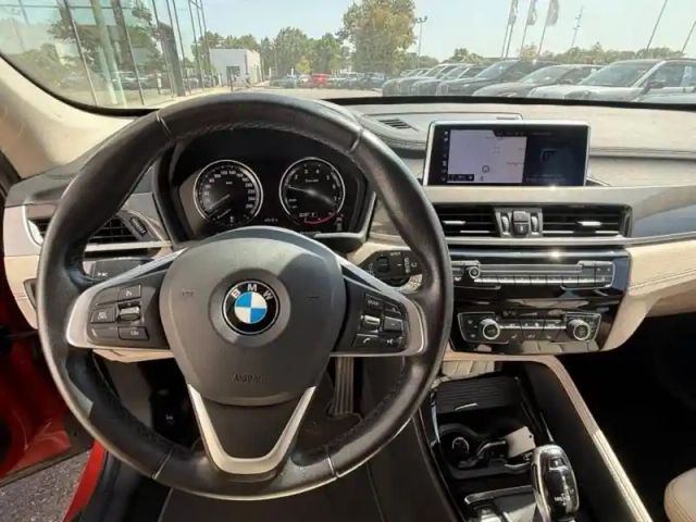 Bmw X1 sdrive18ia 140ch xline dkg7 — photo 14