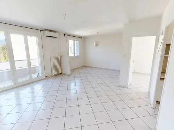 Appartement Domene 3 pièce(s)