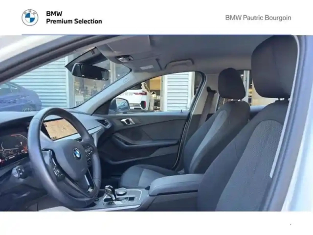Bmw Serie 1 série 1 116ia 109ch business design dkg7 — photo 15