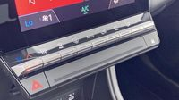 Renault Captur 1.2 TCe 115ch Techno - 26 — photo 15