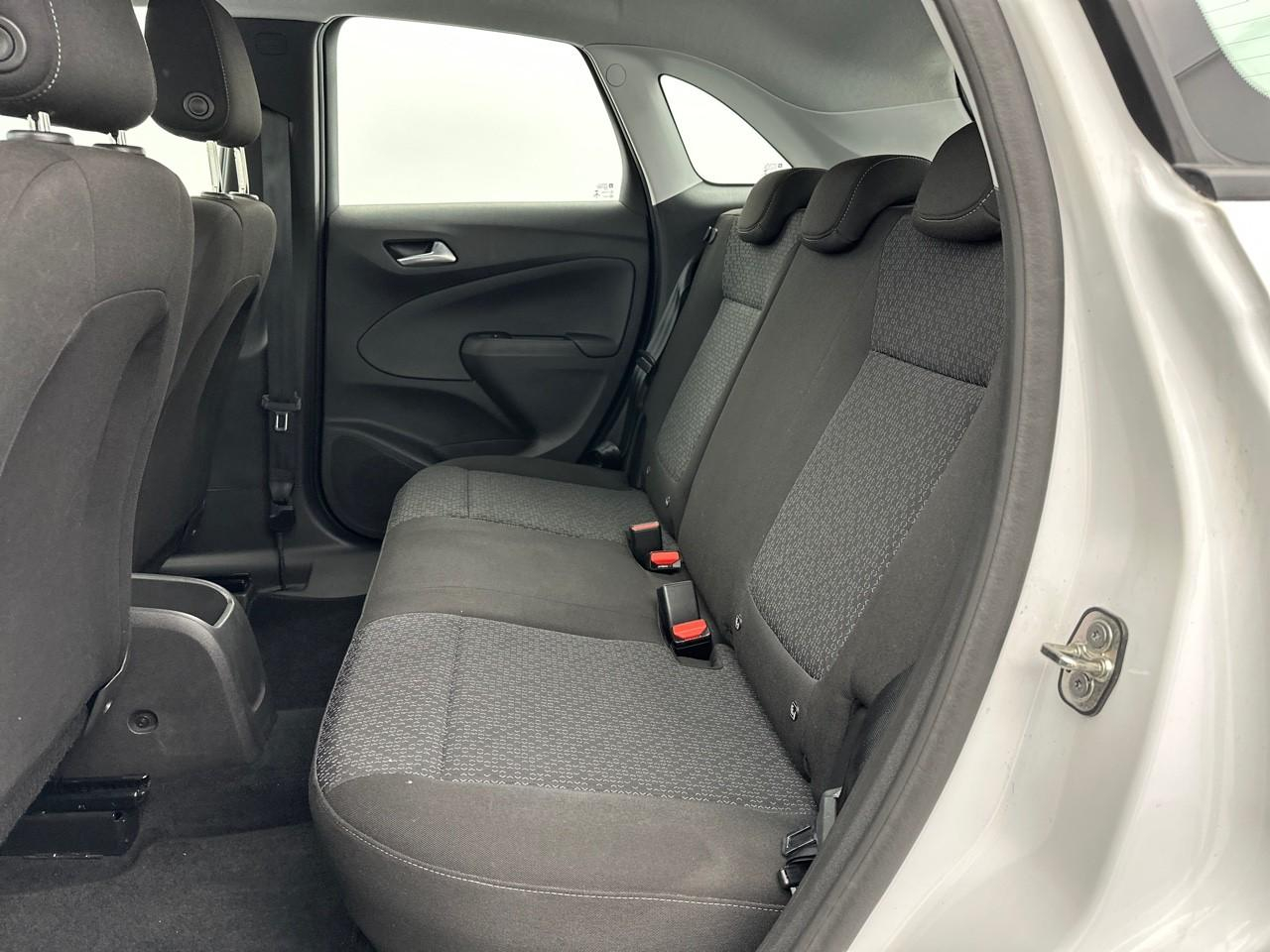 Opel Crossland 1.2 turbo 110 ch bvm6 edition — photo 13