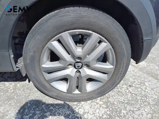 Dacia Sandero eco-g 100 — photo 11