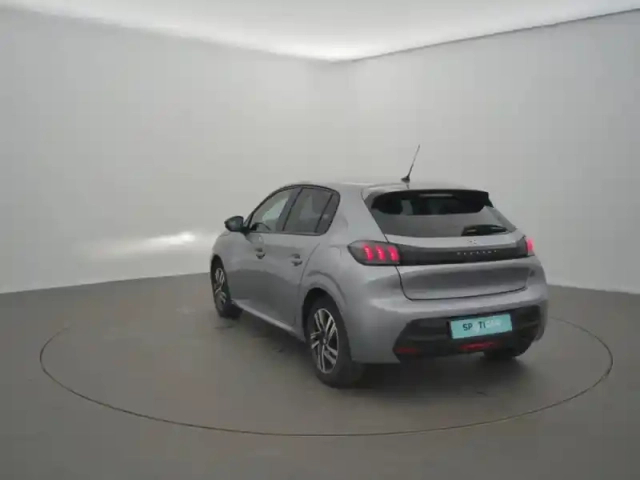 Peugeot 208 puretech 100 s&amp;s bvm6 — photo 2