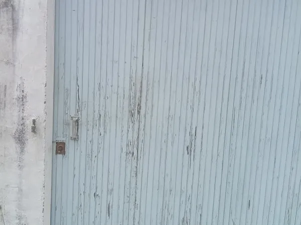 Box garage