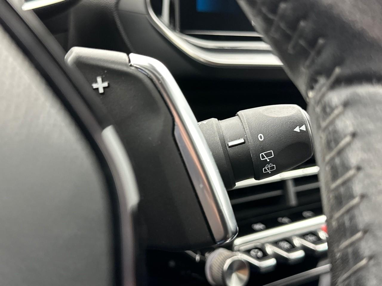 Peugeot 2008 bluehdi 130 s&s eat8 allure pack — photo 18