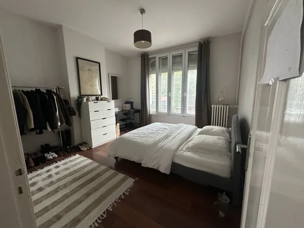 Loue chambre en colocation dans appartement