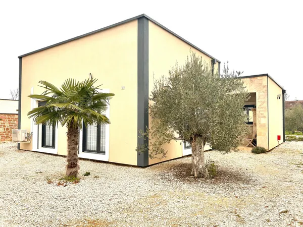 Maison récente de 165 m² de plain pied