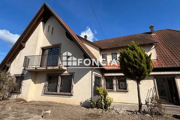 Maison 9 pièces 305 m²