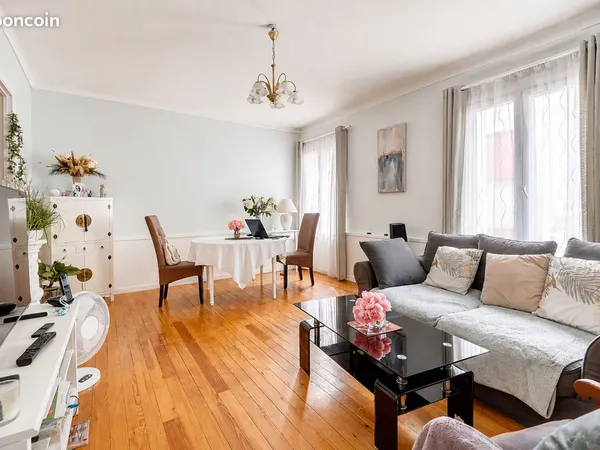 Maison 8 pièces 167 m²