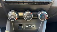 Renault Clio 1.5 dCi 100ch Evolution - 25 — photo 20