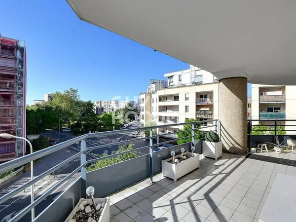 Appartement 5 pièces 107 m²