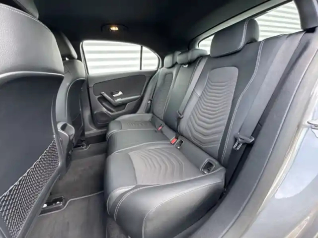 Mercedes Classe A 180 d business line — photo 12