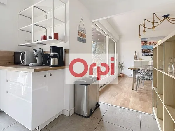 Immeuble 10 pièces 200 m²