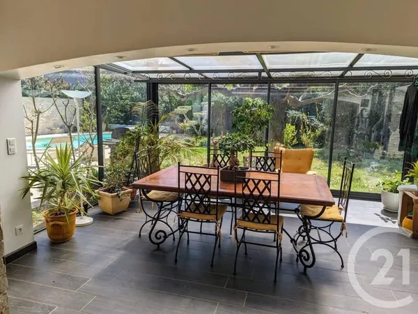 Maison 5 pièces 121 m²