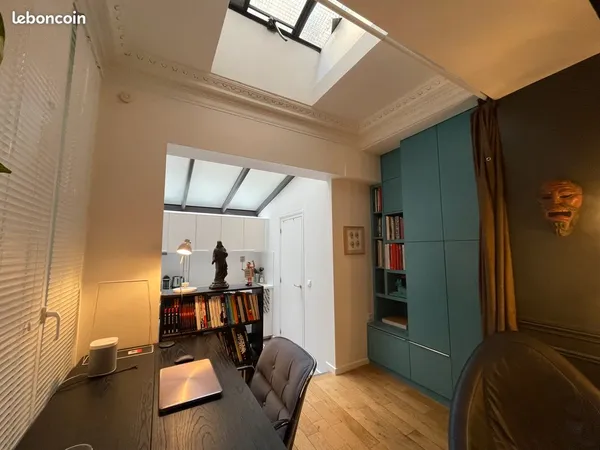 Charmant studio 24m² rénové avec goût - Puits de lumière & verrière - Paris 15e