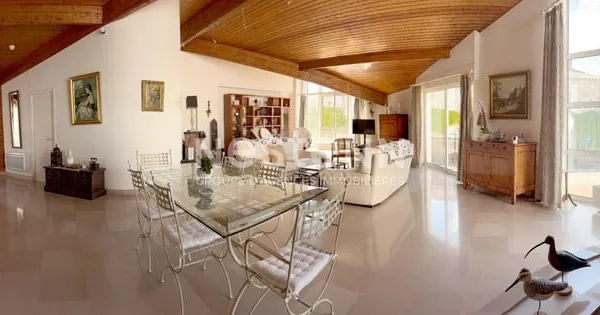Maison d'exception au coeur de Saint Gilles Croix de Vie
