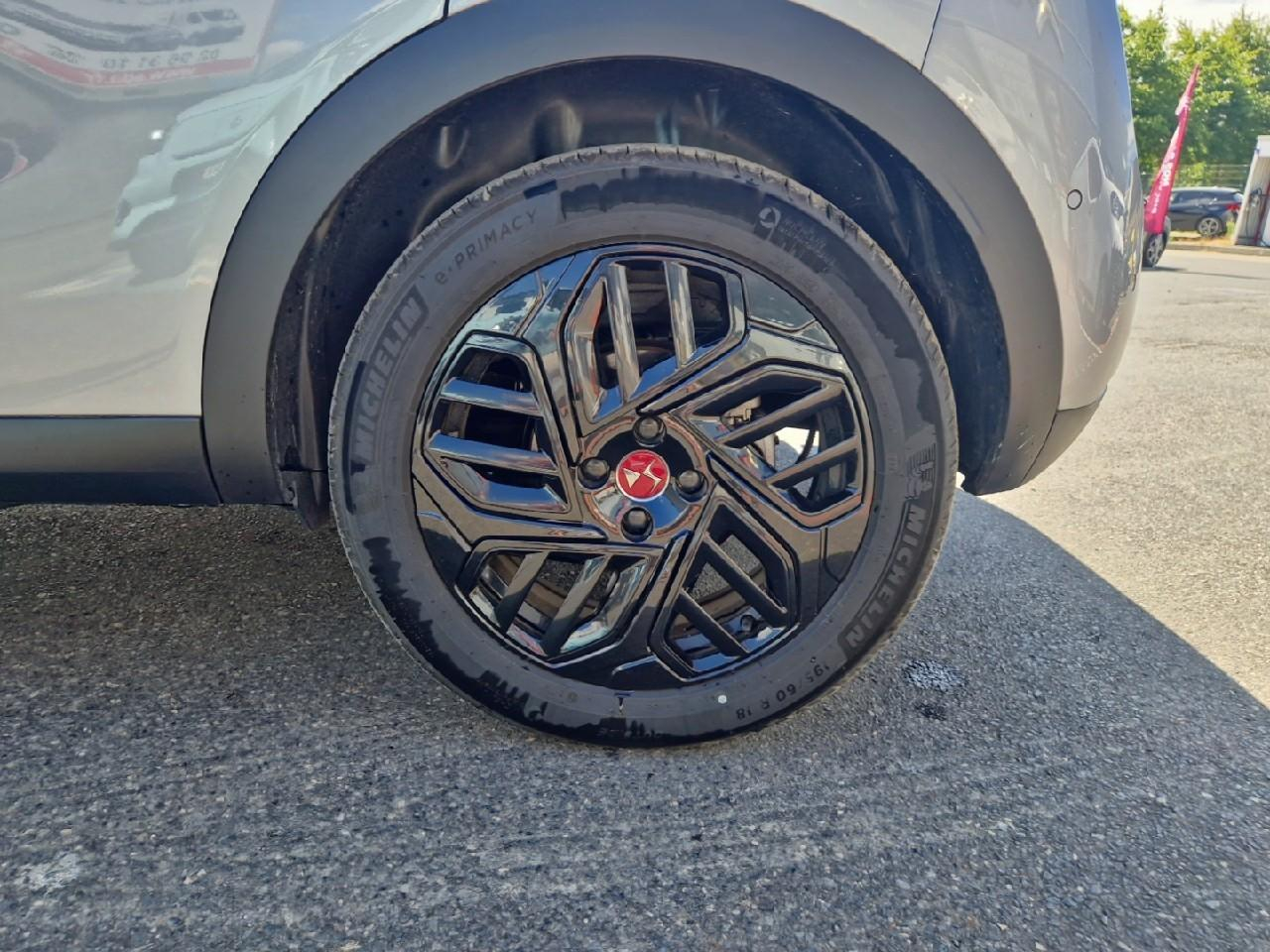Ds Ds 3 e-tense 156ch performance line + — photo 11