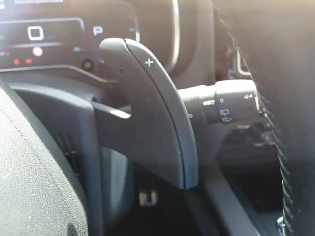 Citroën C5 Aircross puretech 180 s&amp;s eat8 — photo 24