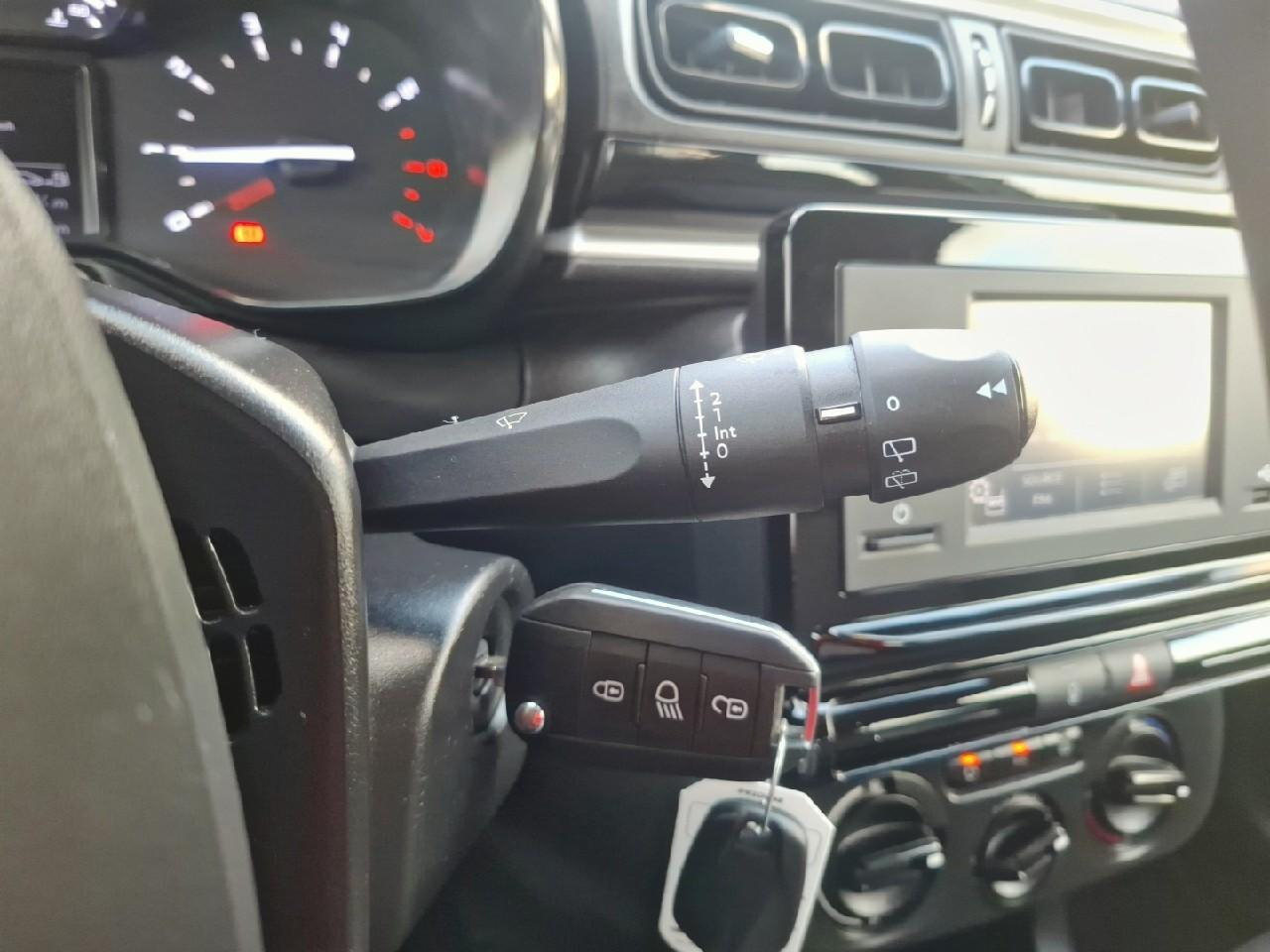 Citroën C3 1.2 puretech 83ch s&s you — photo 17