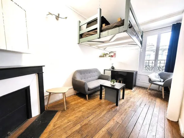 Studio 1 pièce 14 m²