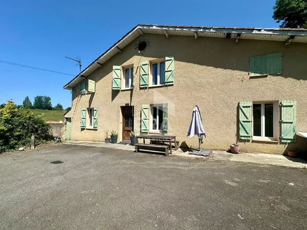 Maison 5 pièces 156 m²