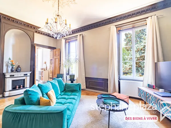 Appartement T4 Ceyzeriat 107 m2, jardin commun, cave et garage