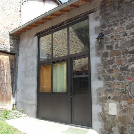 Bel appartement refait a neuf a louer