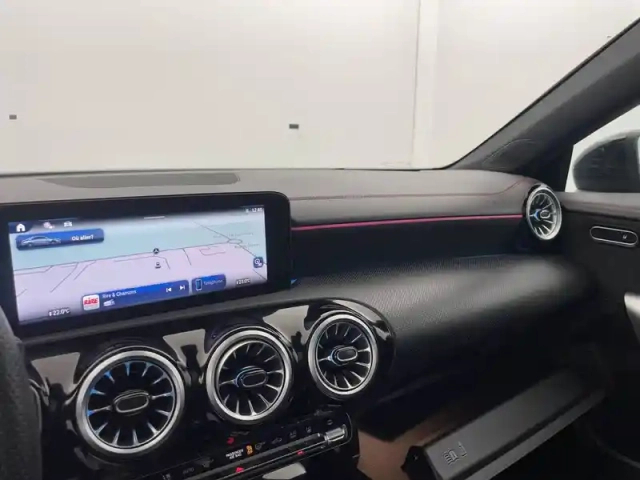 Mercedes Cla coupé 250 e hybrid eq 8g-dct — photo 94