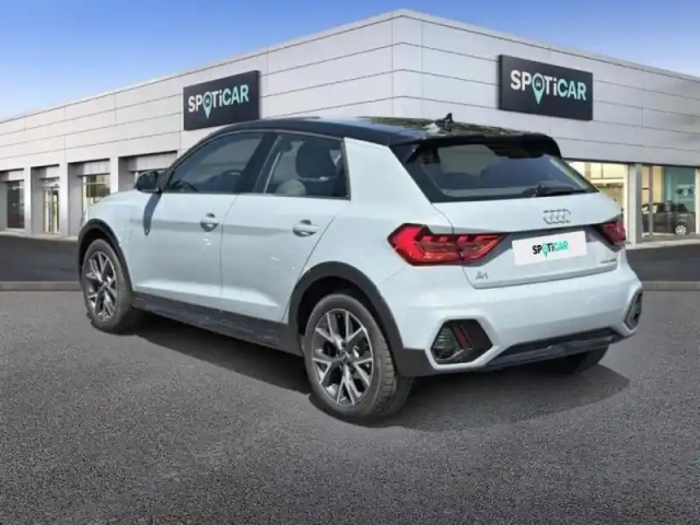 Audi A1 allstreet 30 tfsi 110ch advanced s tronic 7 — photo 7