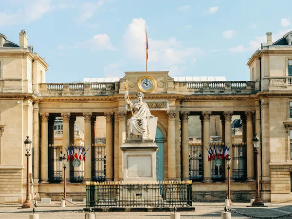 PLF 2027 : les 5 dossiers immobiliers qui vont peser dans le budget attendu fin septembre