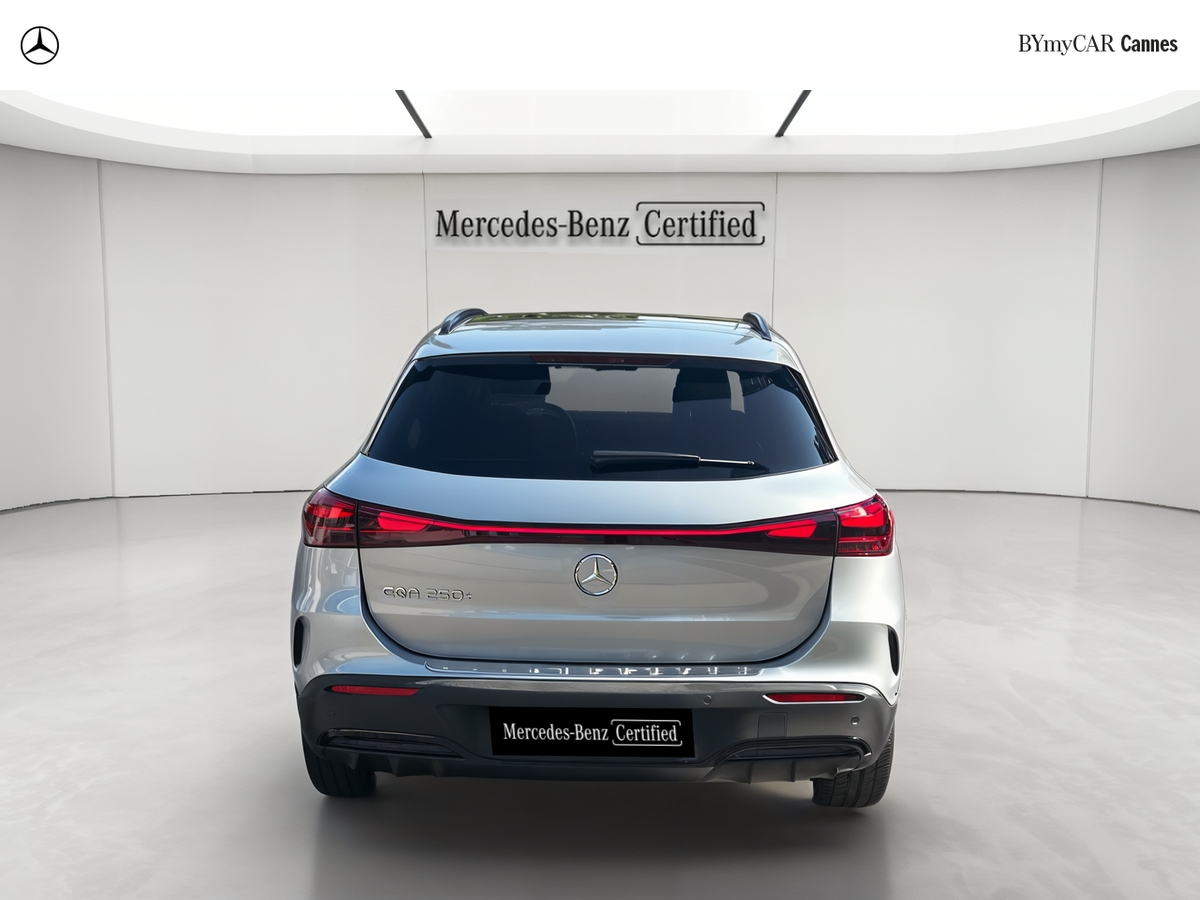 Mercedes EQA 250+ — photo 4