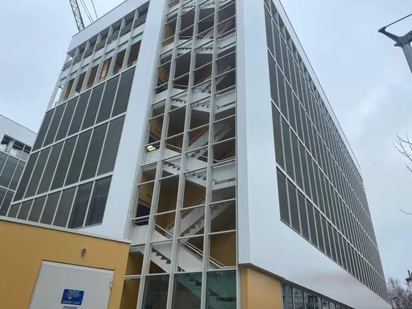 Bureaux 2571 m²