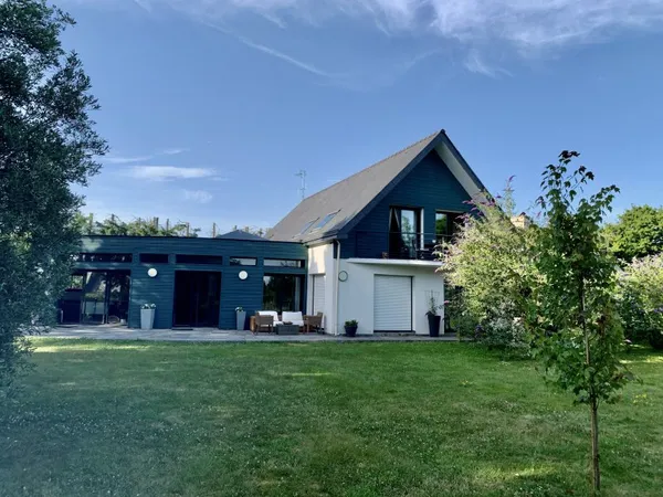 Vends maison d'architecte d'exception élégante et contemporaine - 239m2- cadre littoral