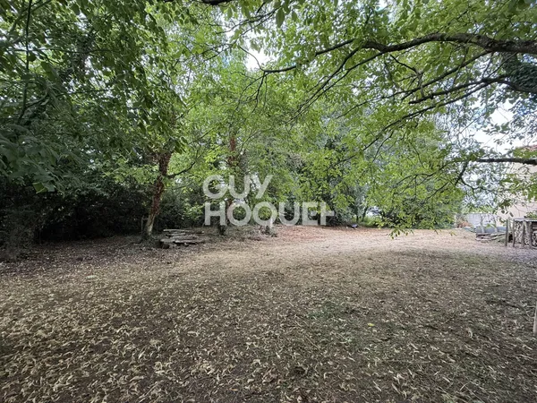 TERRAIN À VENDRE DE 1169,00 M²