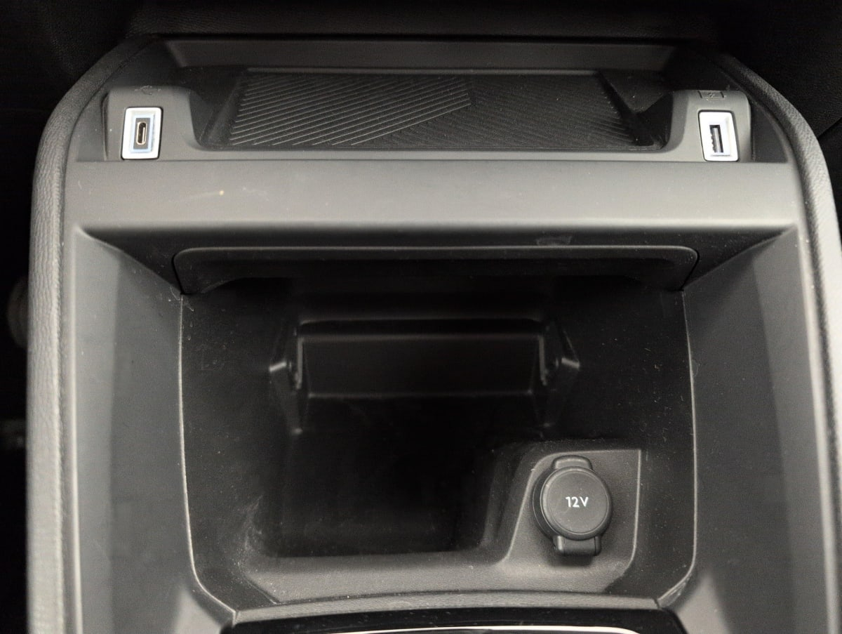 Citroën C4 — photo 18