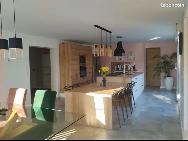 MAISON CONTEMPORAINE 181 m² - 6 CHAMBRES - TERRAIN 1 300 m² - DPE A/A - À 7 MIN D'ARRAS