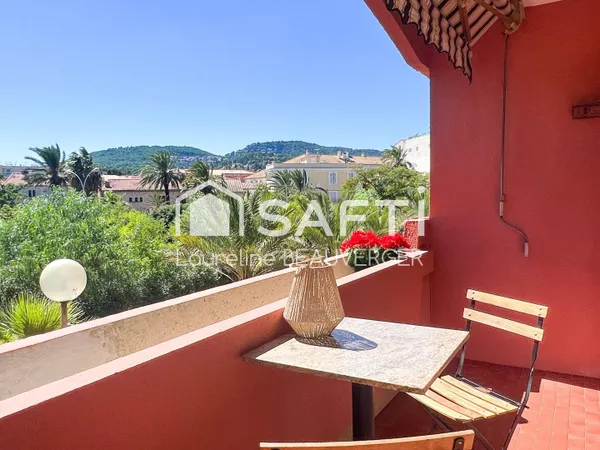 Appartement plein Sud avec terrasse Regence Park