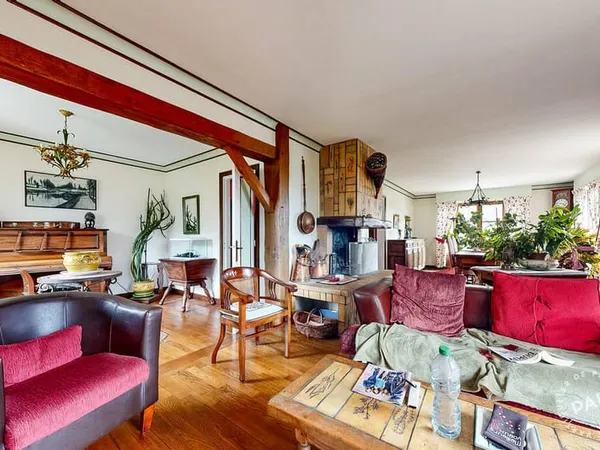 Maison 6 pièces 170 m²