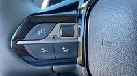 Peugeot 2008 1.2 PureTech 130ch S&S Allure Business EAT8 — photo 15