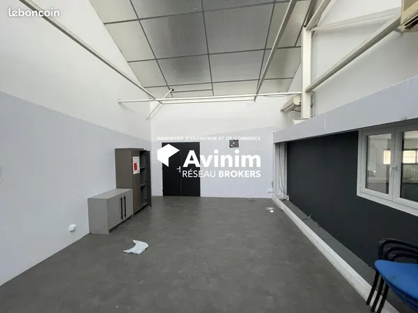 Bureaux 180 m² Nanterre