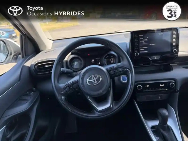 Toyota Yaris 116h design 5p my21 — photo 9