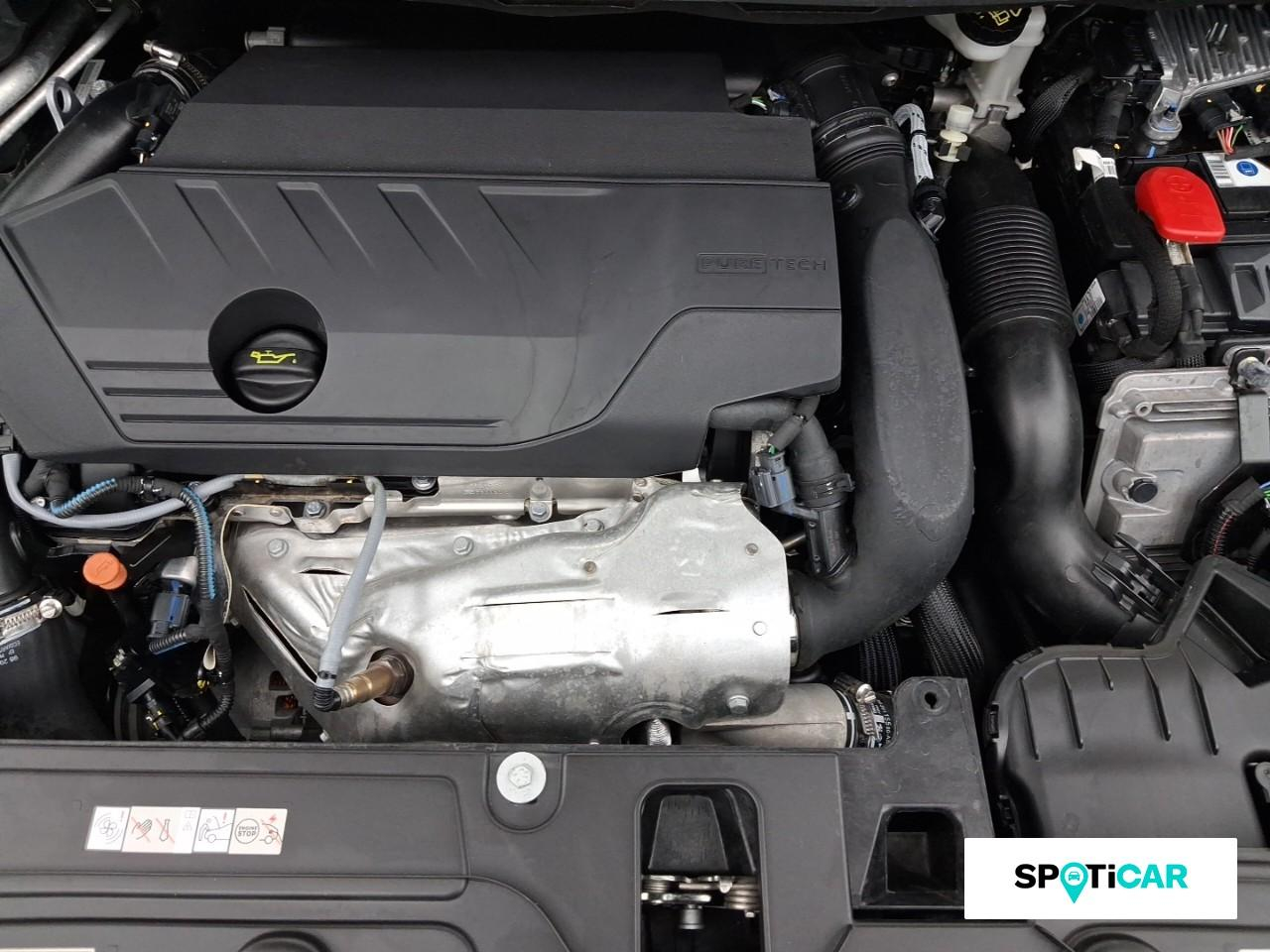 Peugeot 3008 hybrid 225ch roadtrip e-eat8 — photo 20