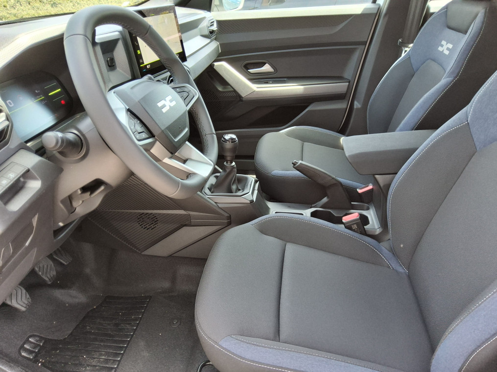 Dacia Duster — photo 11