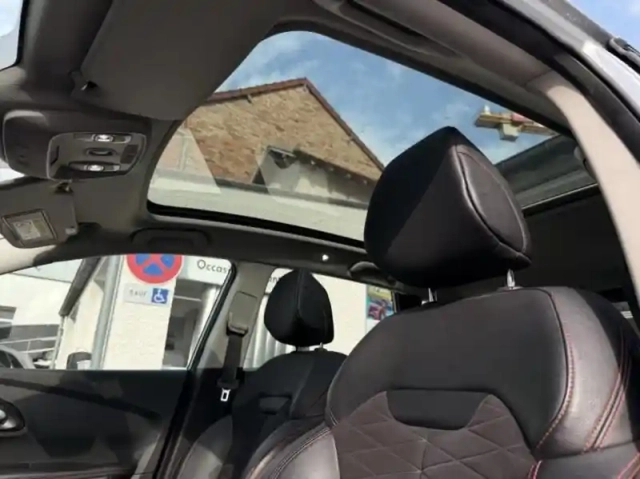 Renault Kadjar 1.3 tce 160ch fap esf edc — photo 6