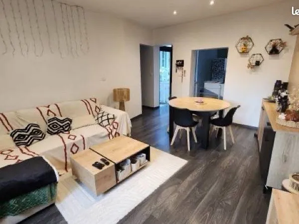 T3 58 m² centre-ville de Pau avec parking privé