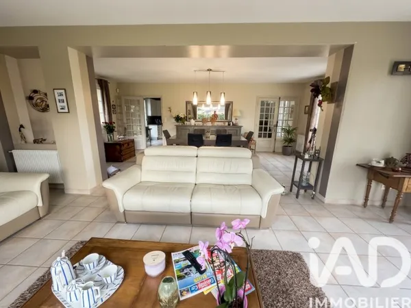 Maison 6 pièces 136 m²