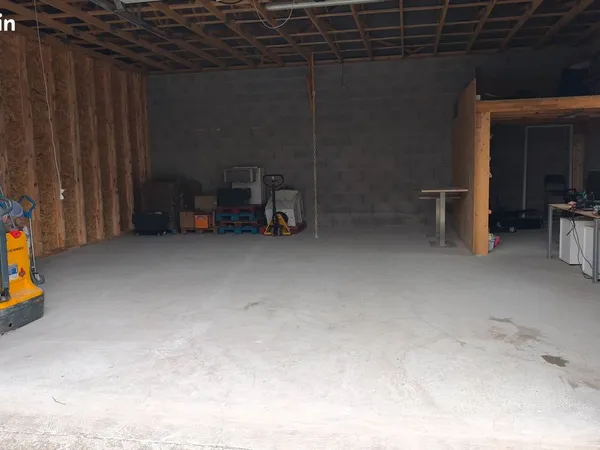 Reprise de bail local 85m² - ZAC des Étournelles (Bellegarde/Valserhône)
